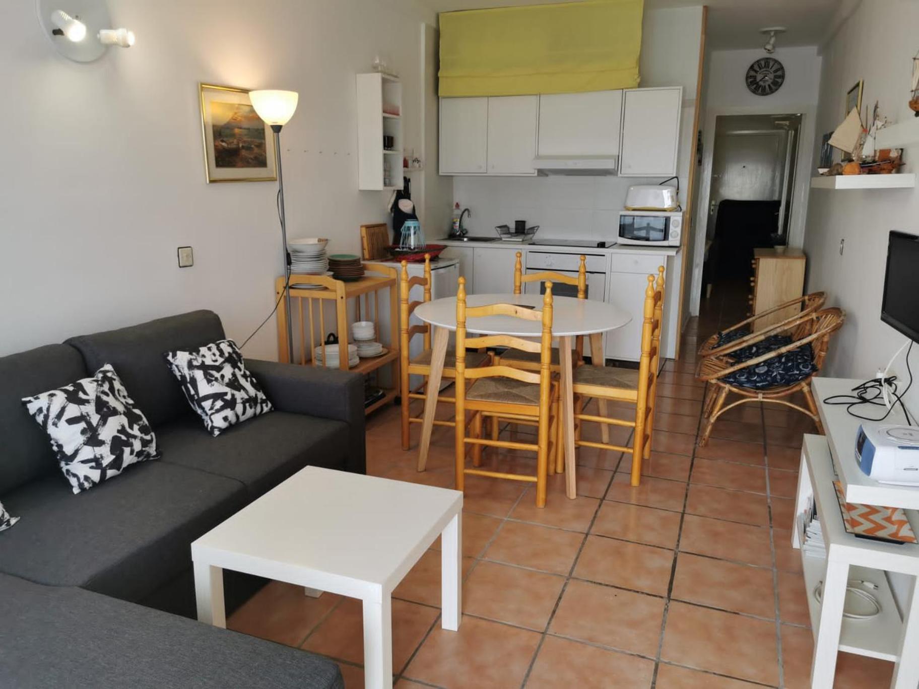 En Zona Privilegiada Con Encanto Apartamento Rosas